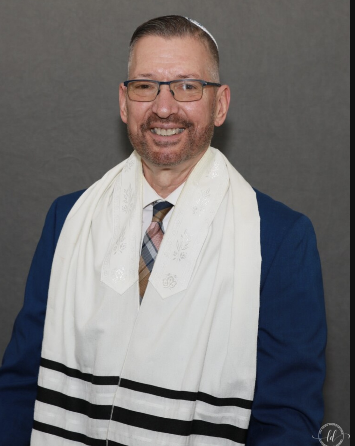 Screenshot Photo of Scott Matous